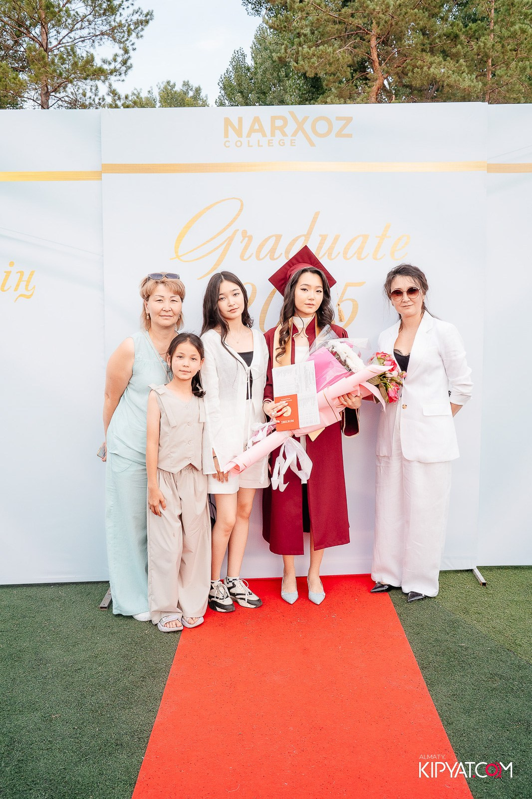 ВРУЧЕНИЕ ДИПЛОМОВ — НАРХОЗ КОЛЛЕДЖ. Part 1. КИПЯТКОМ АЛМАТЫ!