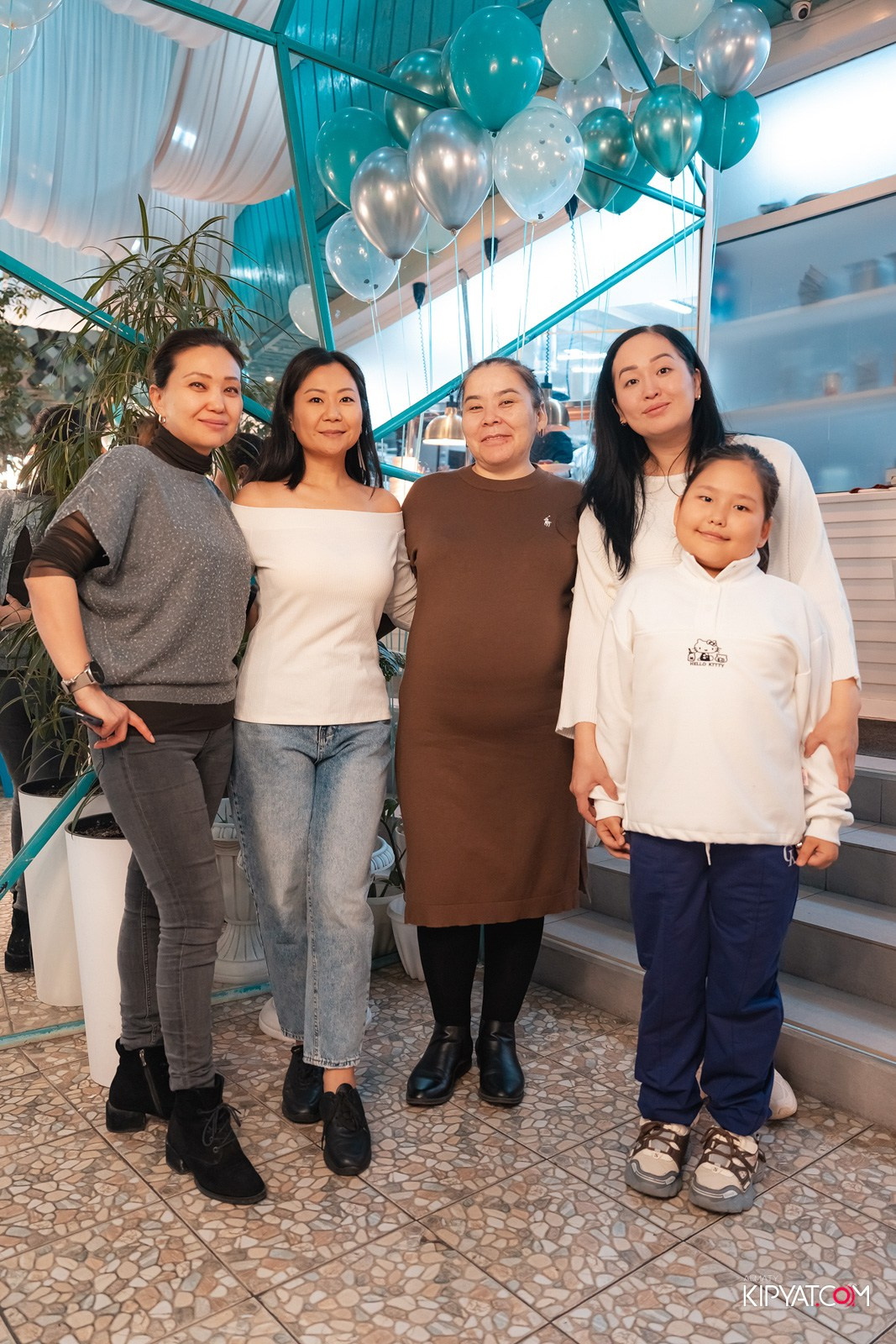 9 ЛЕТ ДОМ-РЕСТОРАНУ СЧАСТЬЕ. КИПЯТКОМ АЛМАТЫ!