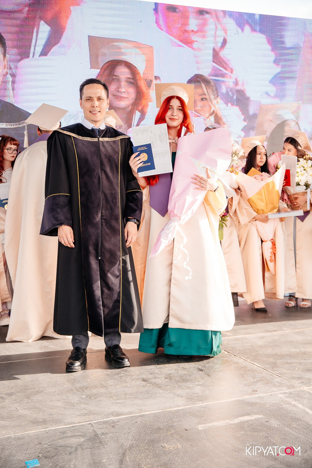 ВРУЧЕНИЕ ДИПЛОМОВ — НАРХОЗ КОЛЛЕДЖ. Part 3. КИПЯТКОМ АЛМАТЫ!