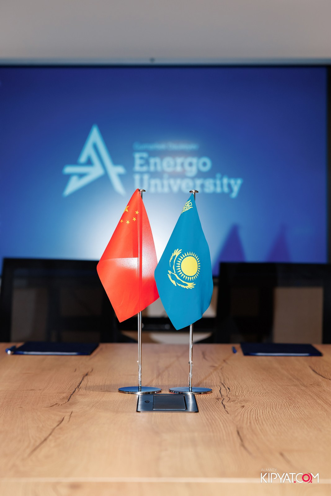 50 ЛЕТ — АЛМАТИНСКИЙ УНИВЕРСИТЕТ ЭНЕРГЕТИКИ И СВЯЗИ. КИПЯТКОМ АЛМАТЫ!