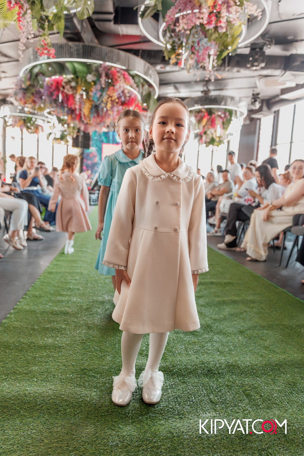 PROM KIDS FASHION SHOW. КИПЯТКОМ АЛМАТЫ!