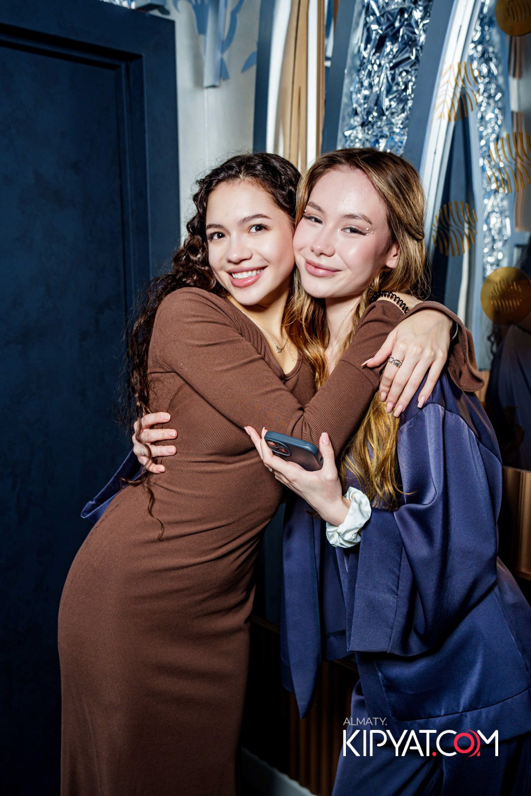 MOOD KARAOKE & TERRACE. КИПЯТКОМ АЛМАТЫ!