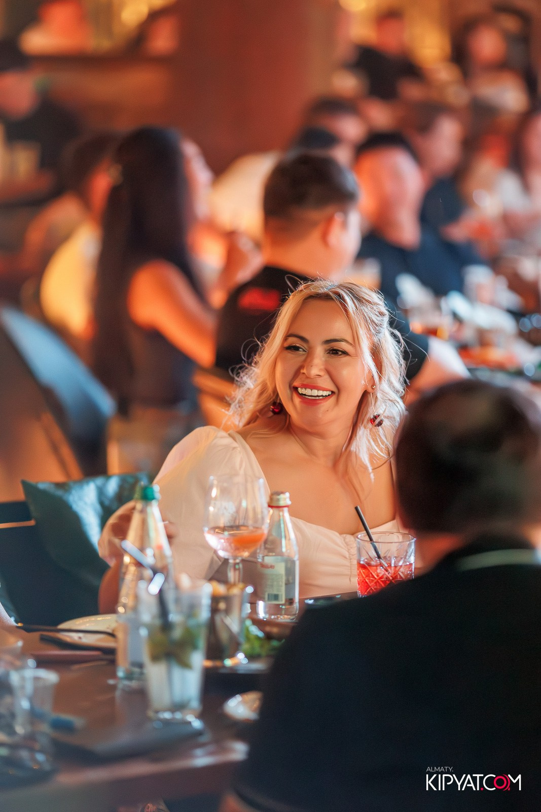 STAND UP КОНЦЕРТ АЛЕКСАНДА МЕРКУЛЬ. КИПЯТКОМ АЛМАТЫ!