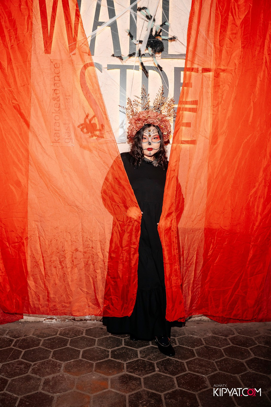 HALLOWEEN PARTY — THE WALL STREET. КИПЯТКОМ АЛМАТЫ!