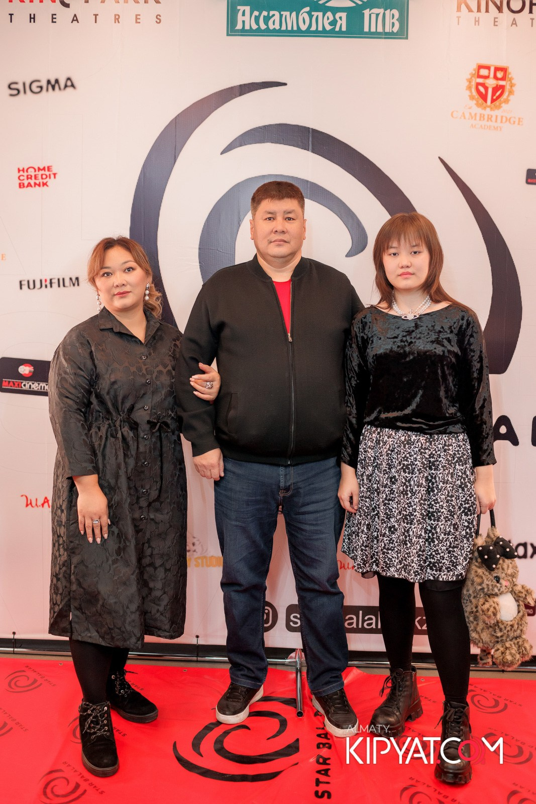 ПРЕЗЕНТАЦИЯ 9 ГРУППЫ КИНОПРОЕКТА «STARBALALAR». КИПЯТКОМ АЛМАТЫ!