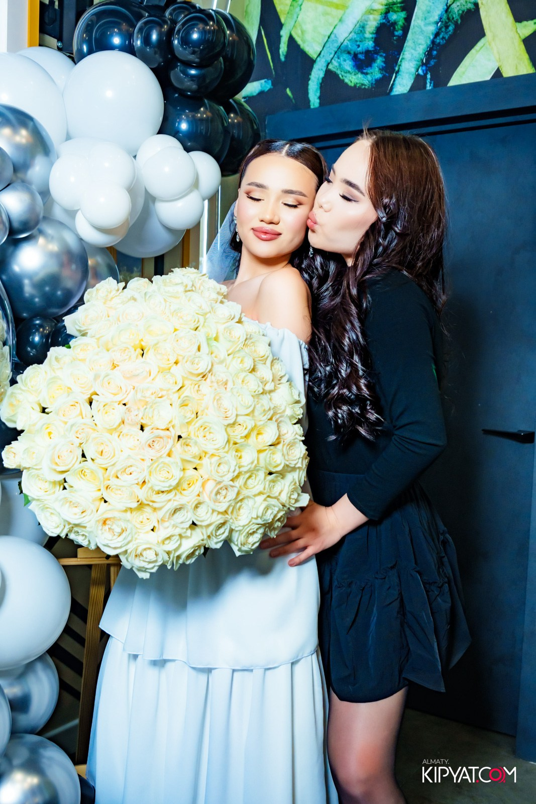 MOOD KARAOKE & TERRACE. КИПЯТКОМ АЛМАТЫ!