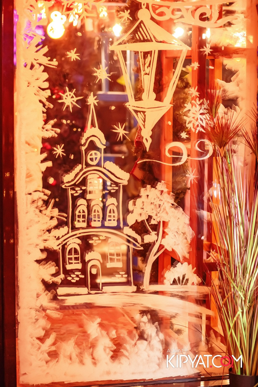 ГРУЗИНСКИЙ ДВОР НА КАБАНБАЙ БАТЫРА. КИПЯТКОМ АЛМАТЫ!