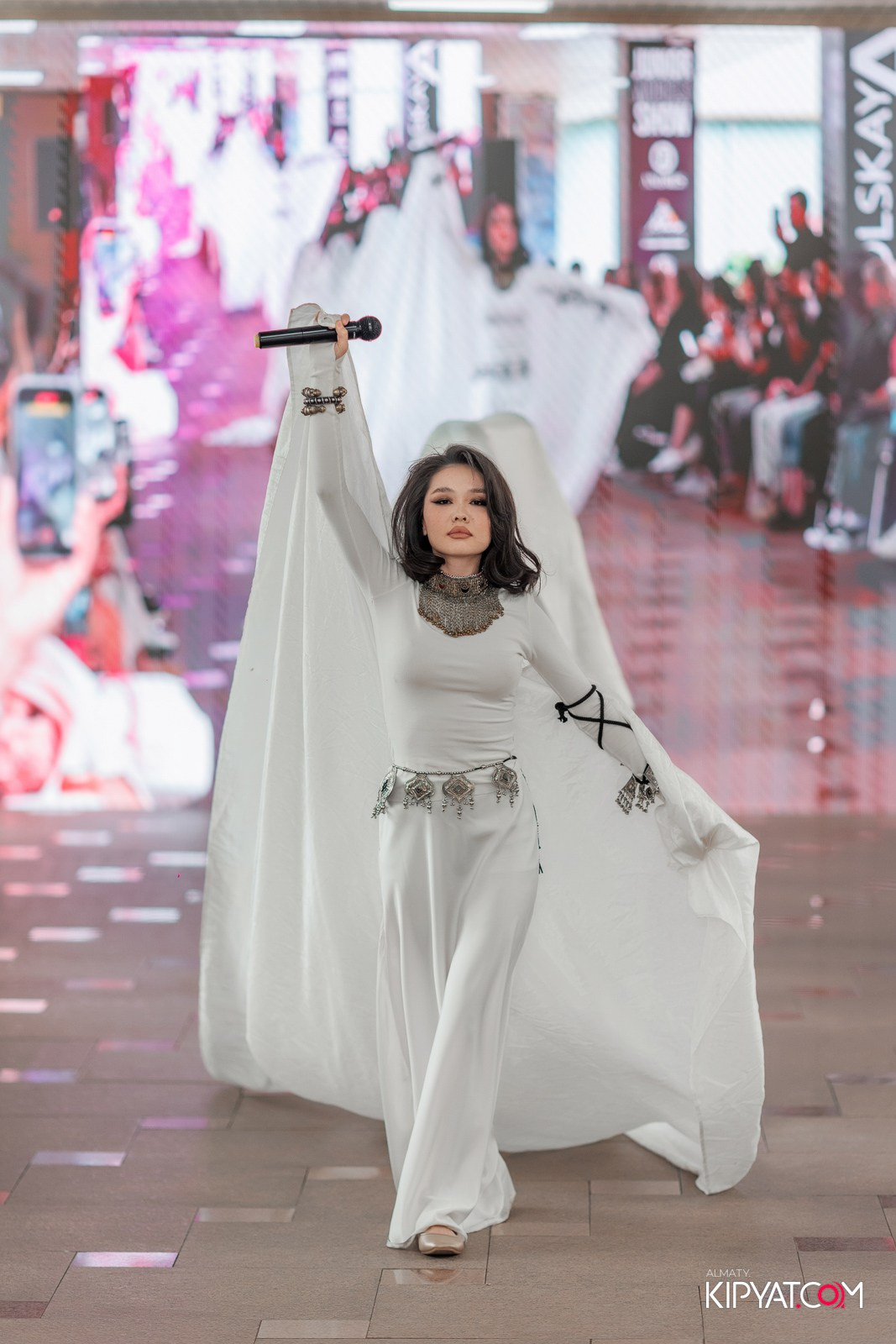 JUNIOR FASHION SHOW. КИПЯТКОМ АЛМАТЫ!