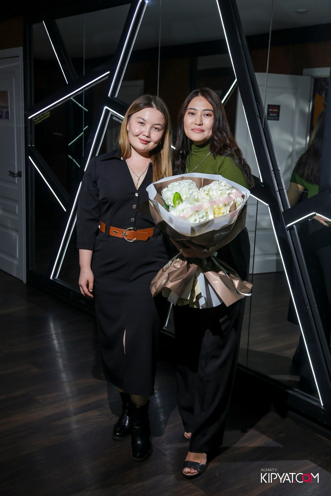 УХО И МЕДВЕДЬ НА САИНА. КИПЯТКОМ АЛМАТЫ!