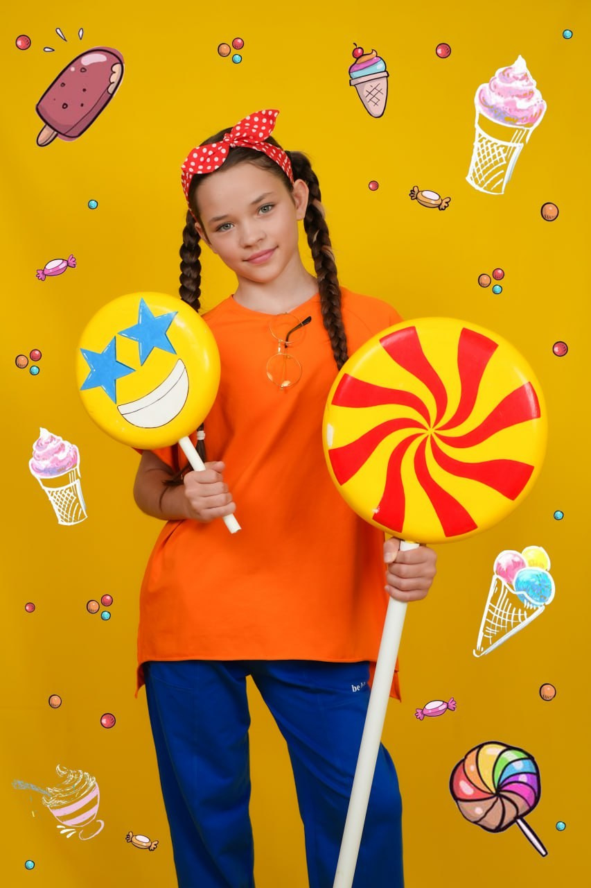 Фон начальные классы. Школьная фотография Поповы