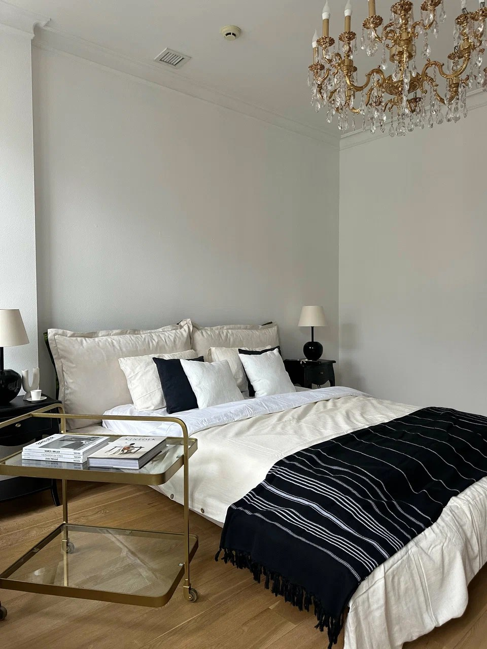 Лучшие фотостудии Москвы для съемки одежды и других товаров