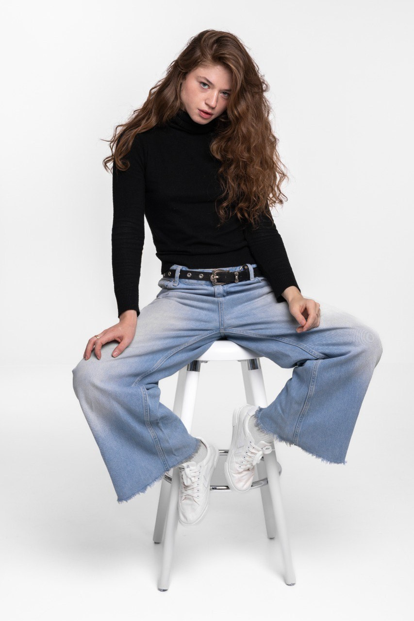 Анна, модельные тесты. Сайт фотографа Ирины Аникановой