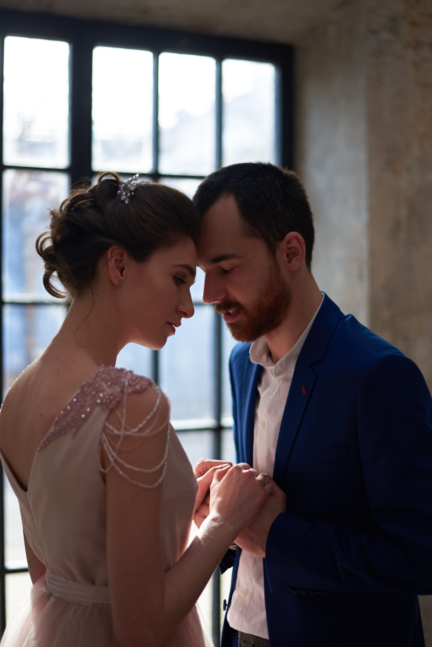 Свадебная фотосъемка в студии. Свадебный фотограф в Москве Станислав Донченко