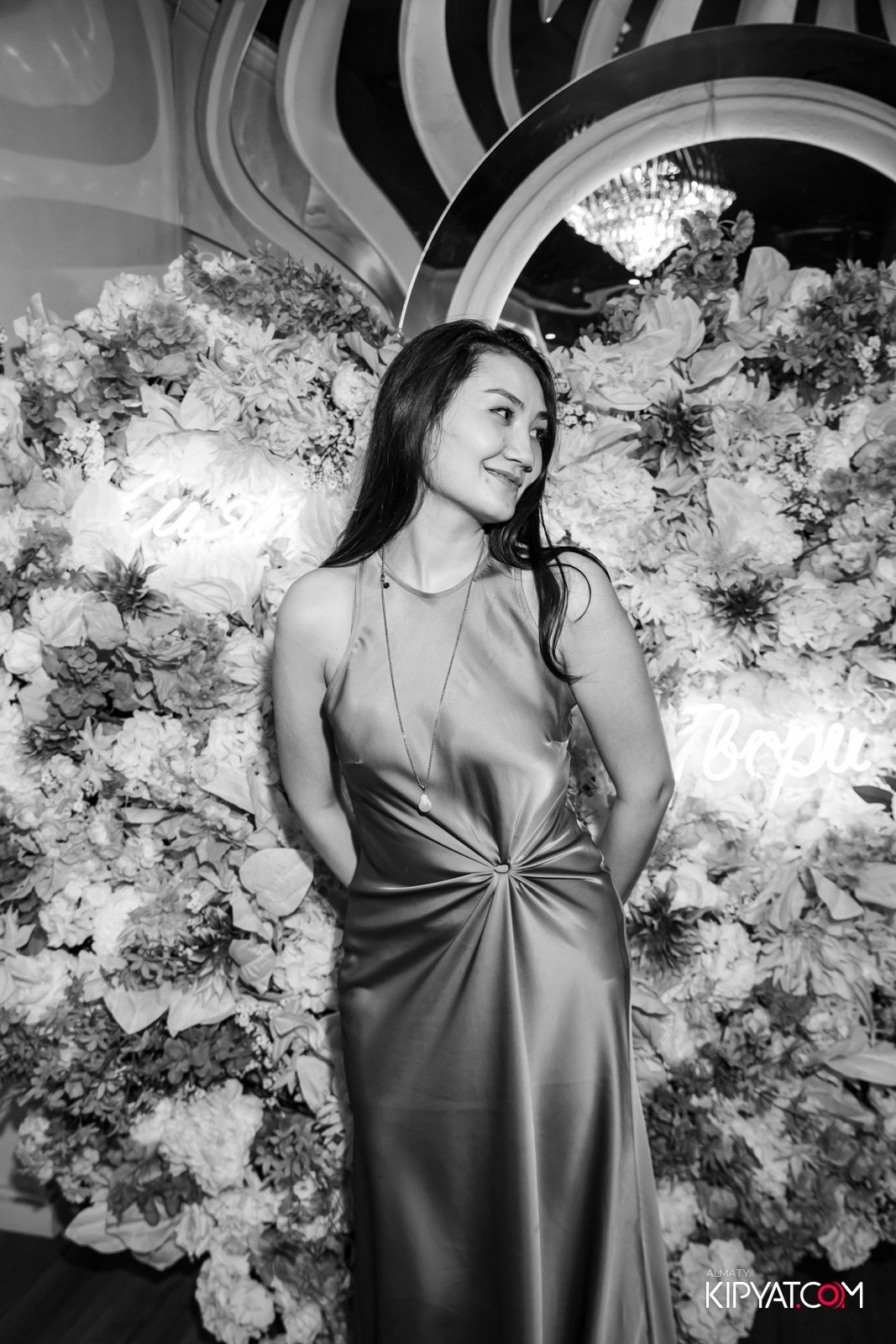 УХО И МЕДВЕДЬ НА КУРМАНГАЗЫ. КИПЯТКОМ АЛМАТЫ! Фотосъемка мероприятий в Алматы