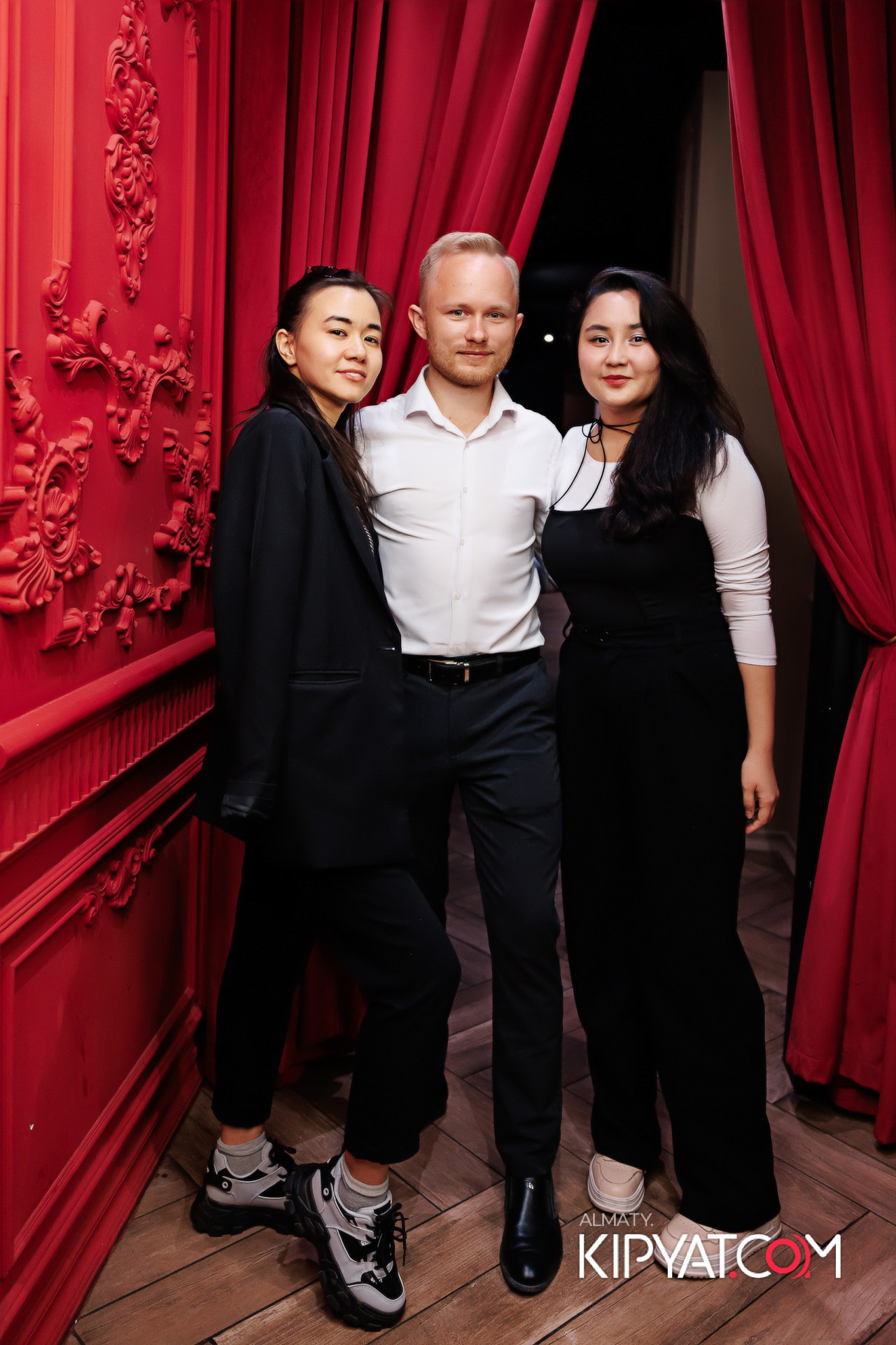 ЗАЯ НА БИС!. КИПЯТКОМ АЛМАТЫ!