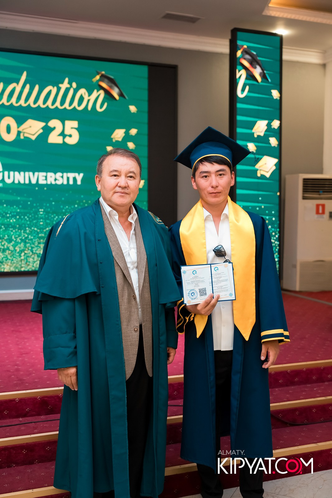 GRADUATION 2025 Q UNIVERSITY. КИПЯТКОМ АЛМАТЫ!
