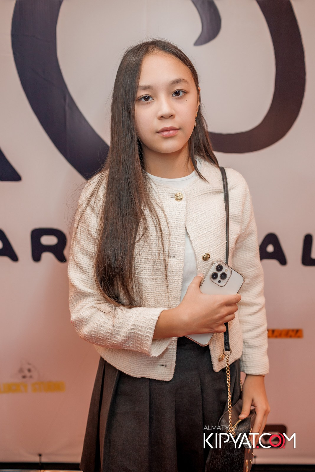 ПРЕЗЕНТАЦИЯ 8 ГРУППЫ КИНОПРОЕКТА «STARBALALAR». КИПЯТКОМ АЛМАТЫ!