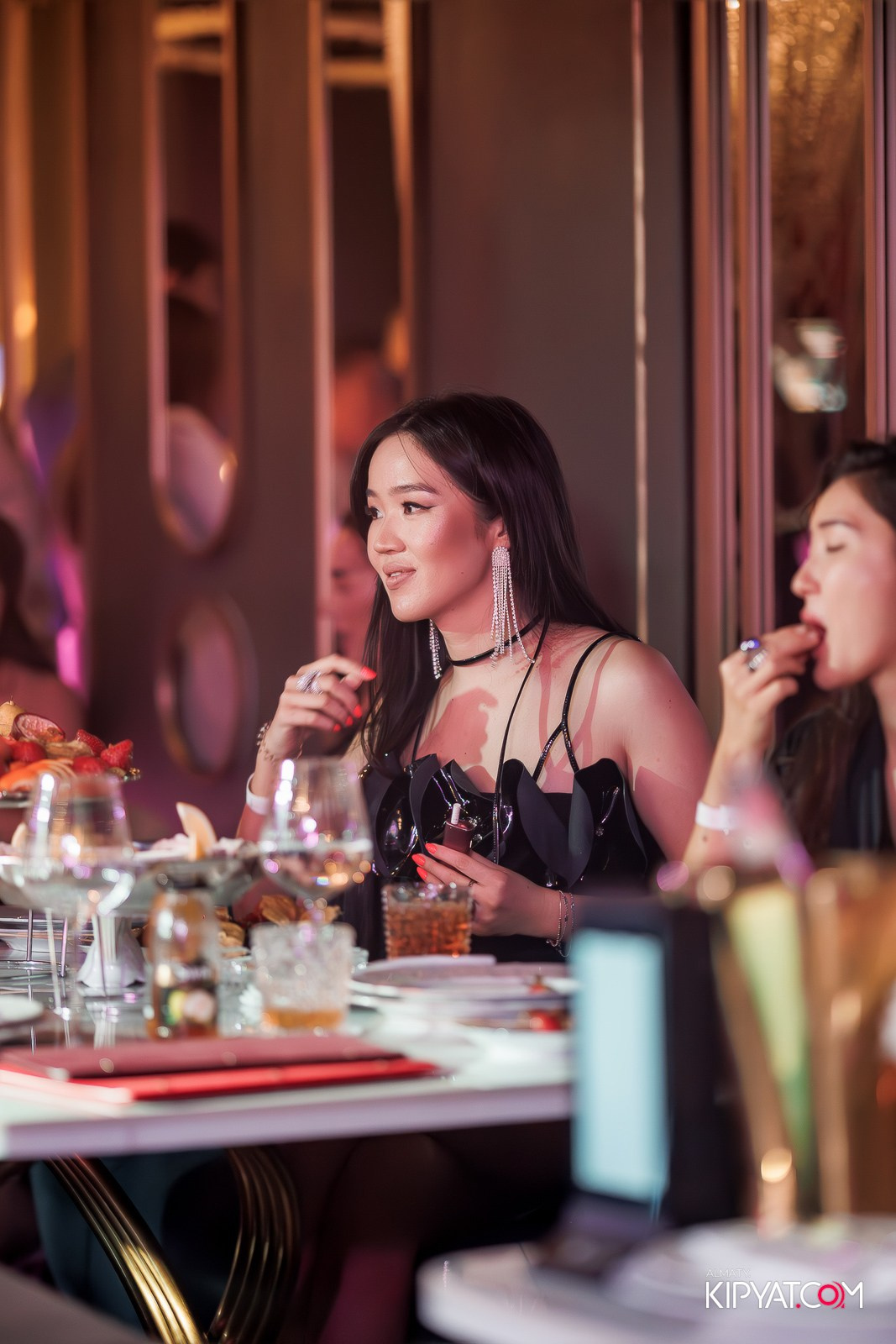 MARUV THE THEATER. КИПЯТКОМ АЛМАТЫ!