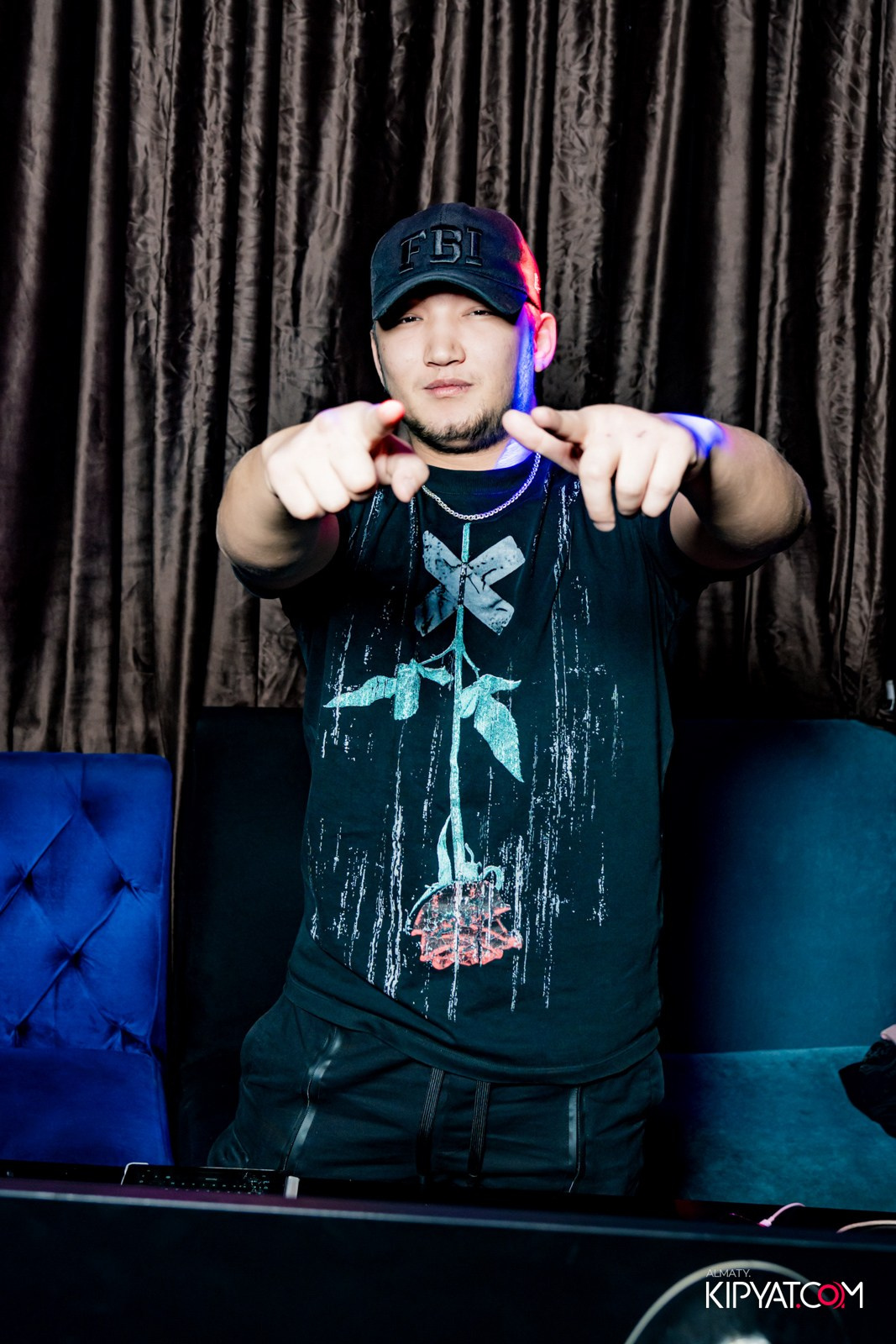 УХО И МЕДВЕДЬ НА САИНА. КИПЯТКОМ АЛМАТЫ!