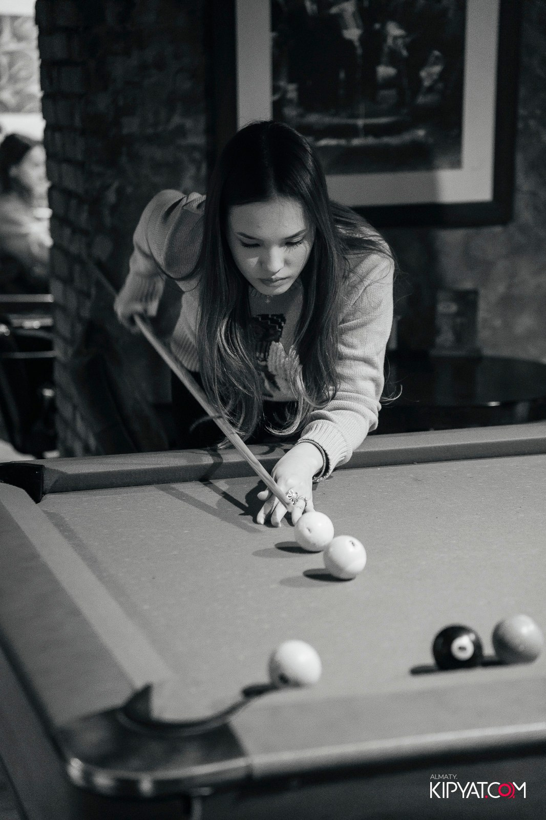 РЕСТО-БАР СКАНДАЛИСТЪ. КИПЯТКОМ АЛМАТЫ!