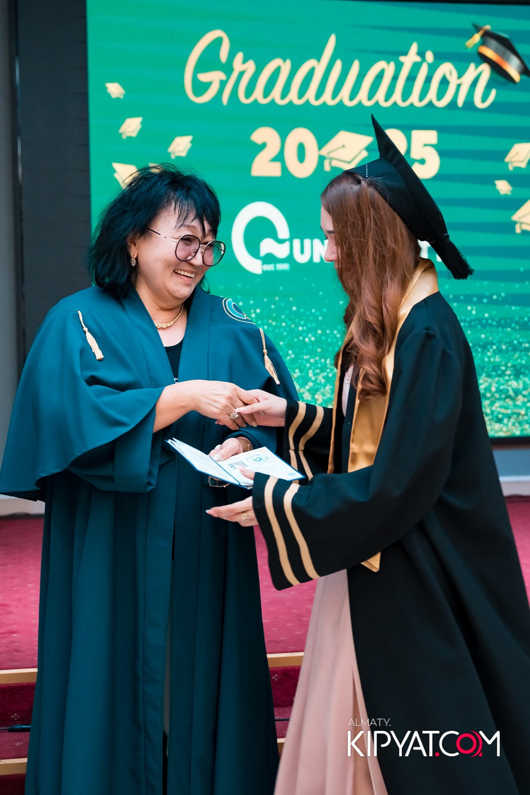 GRADUATION 2025 Q UNIVERSITY. КИПЯТКОМ АЛМАТЫ!