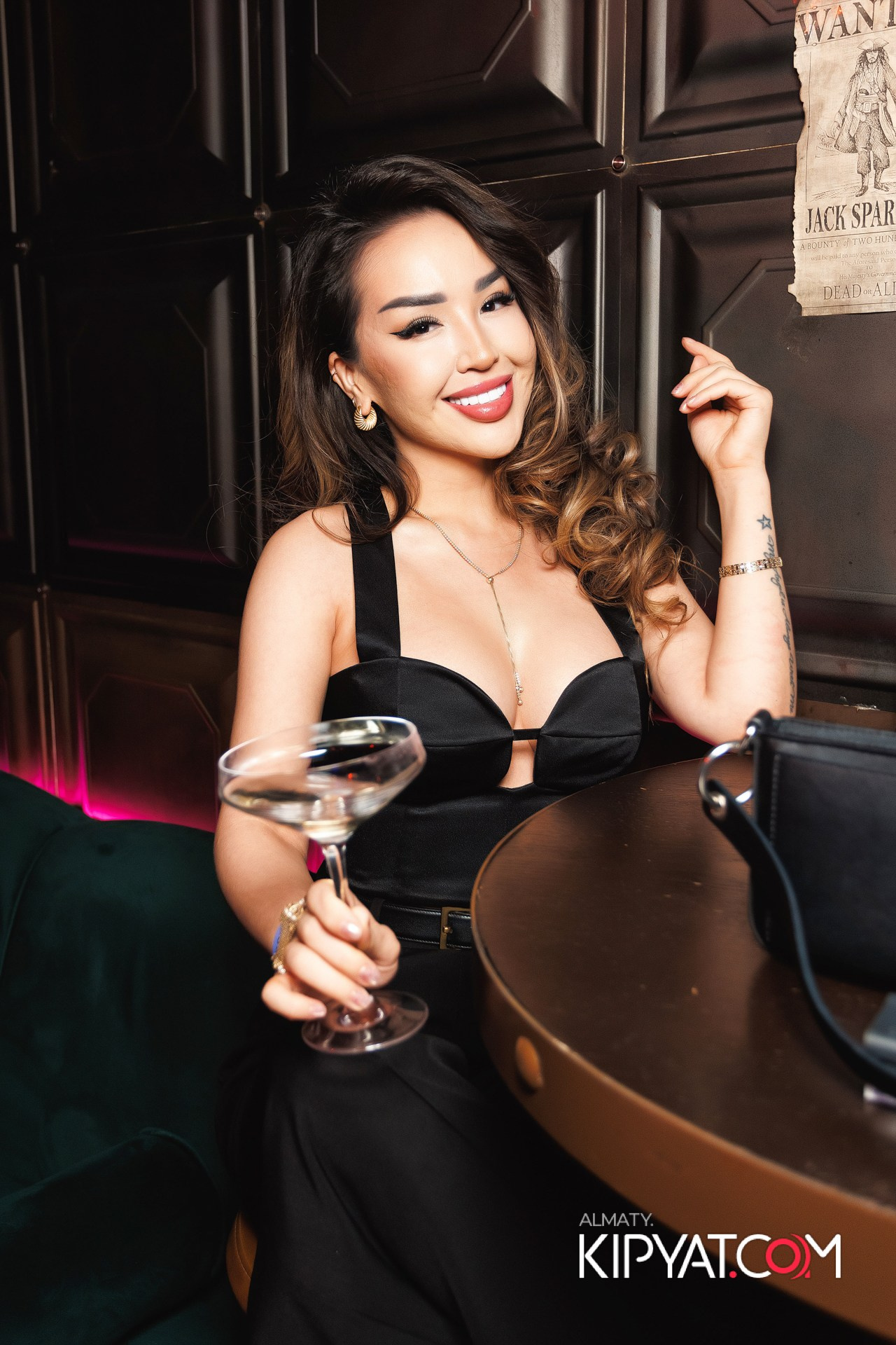 BLA BLA BAR. КИПЯТКОМ АЛМАТЫ!