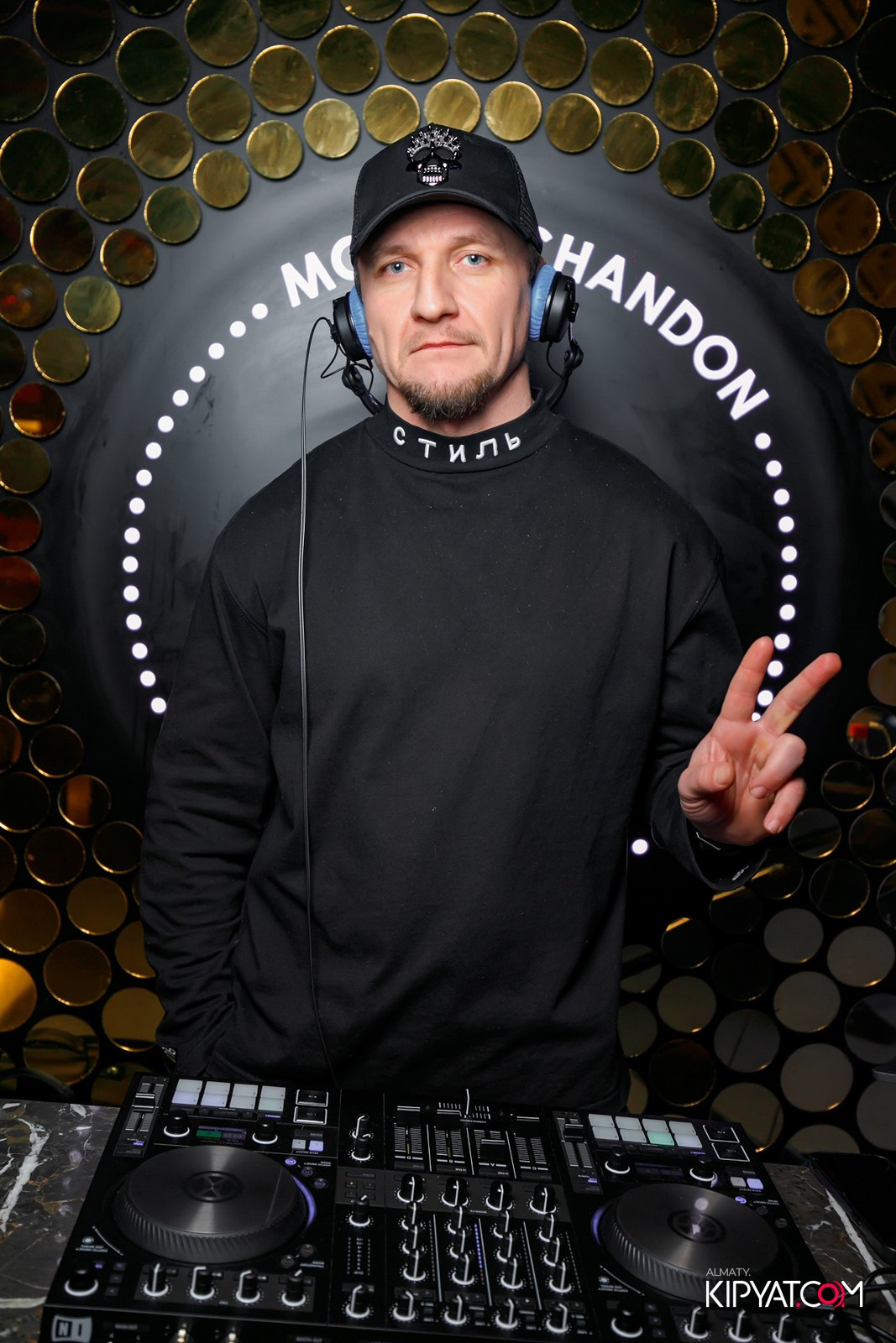 LAUREATE GRAND CAFE. КИПЯТКОМ АЛМАТЫ!