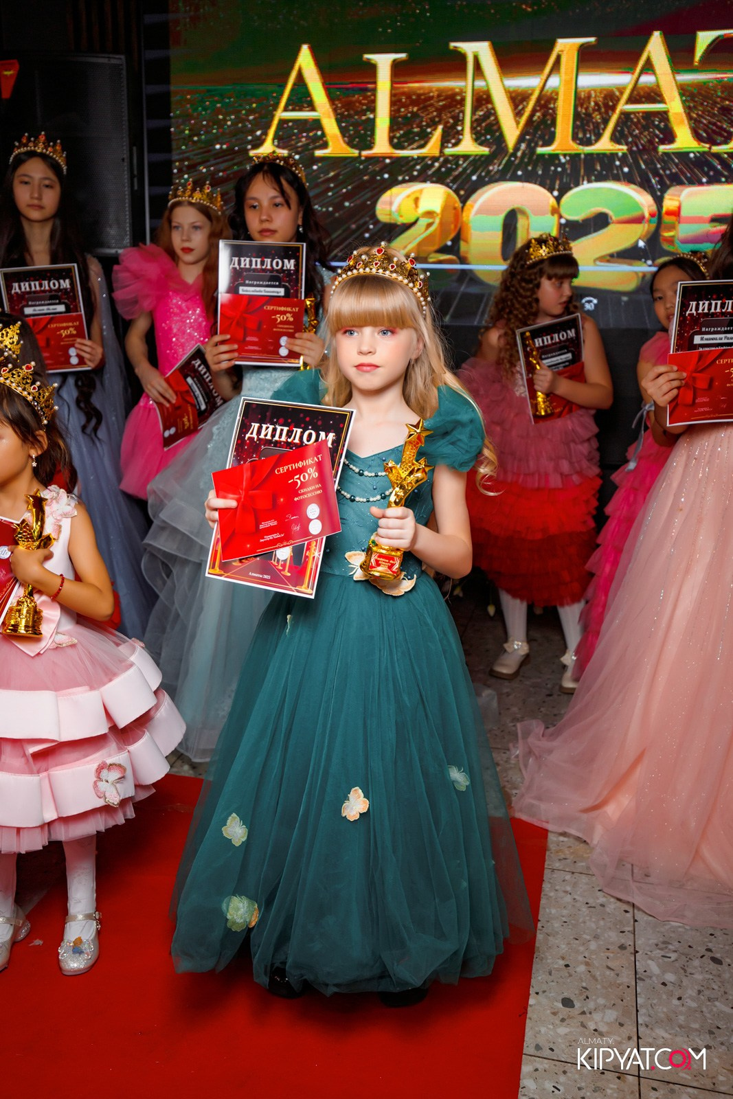 FASHION DAY 2025 КАФЕ ЖАКСЫЛЫК. КИПЯТКОМ АЛМАТЫ!