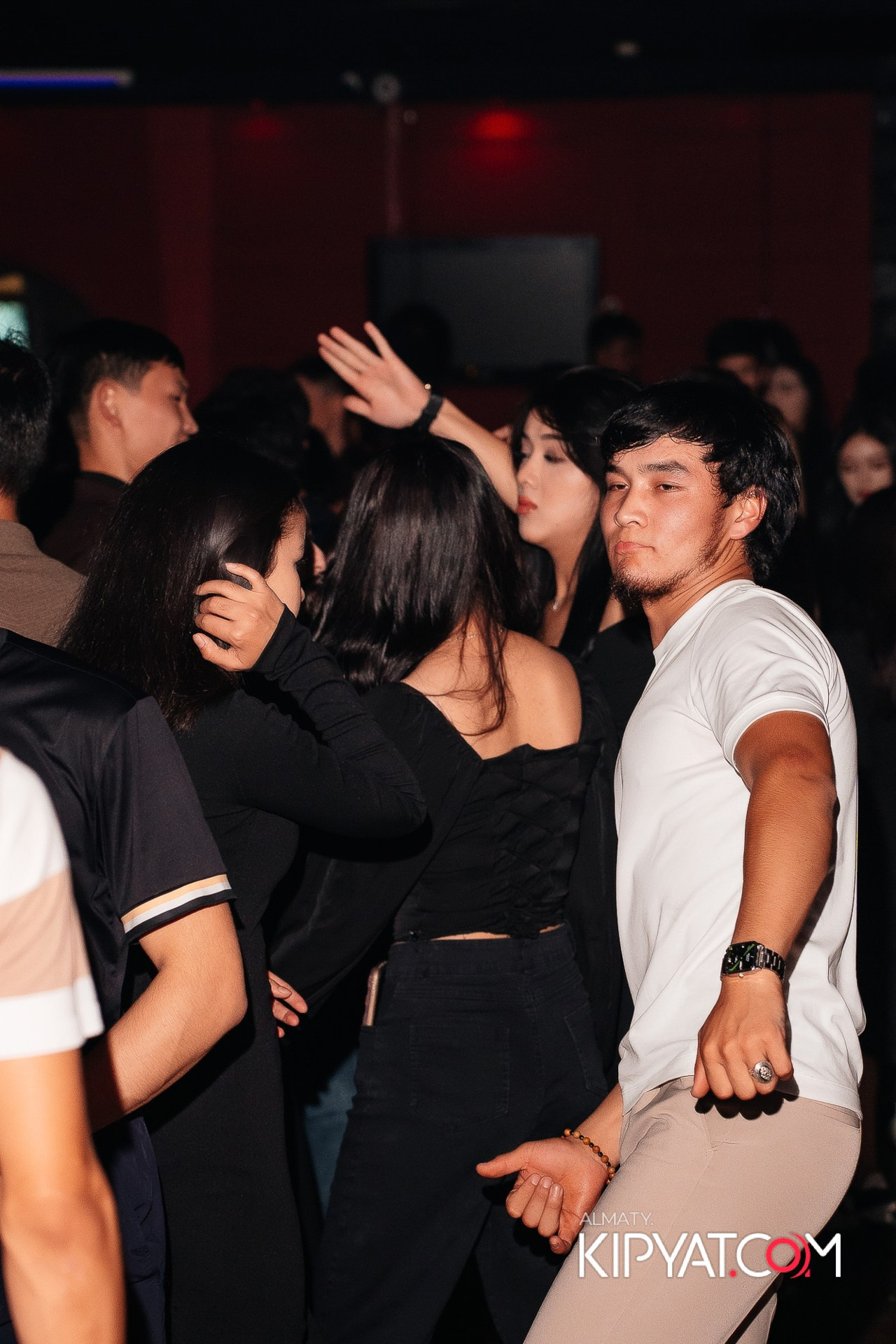 ARAGOSTA. КИПЯТКОМ АЛМАТЫ!