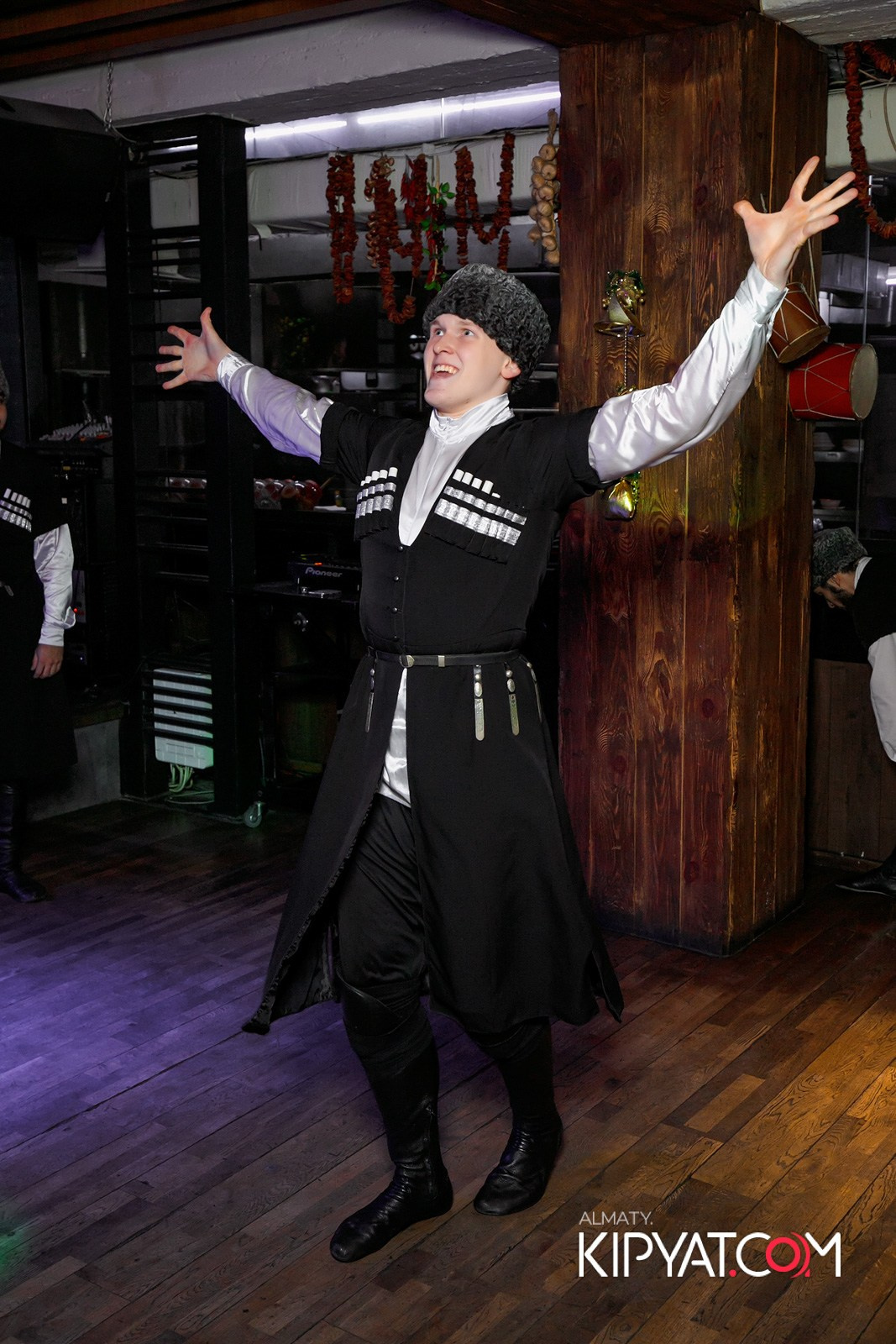 ВАХТАНГУРИ. КИПЯТКОМ АЛМАТЫ!