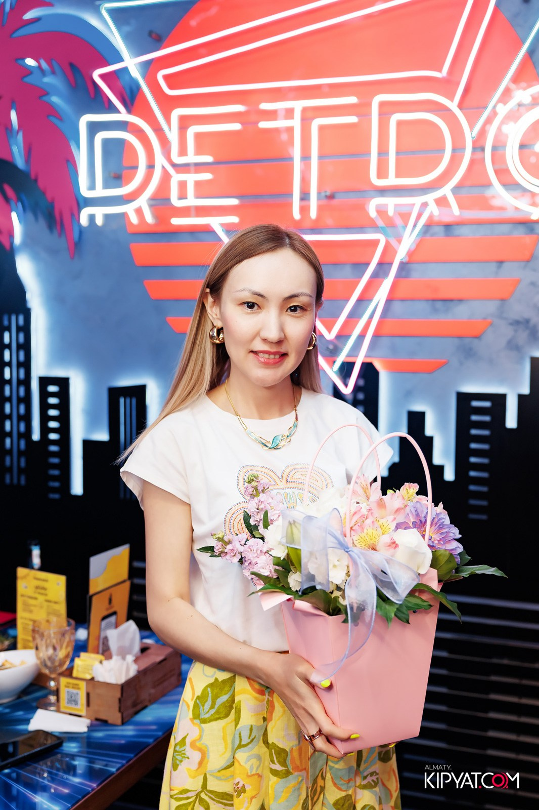 УХО И МЕДВЕДЬ НА ГАГАРИНА. КИПЯТКОМ АЛМАТЫ!