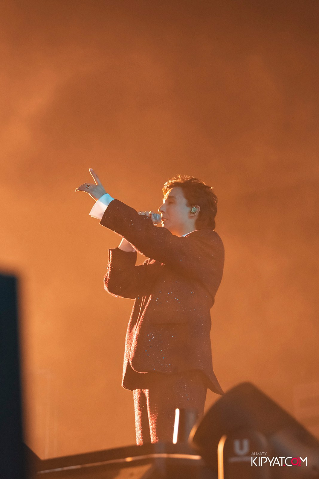 КОНЦЕРТ МИРАСА ЖУГУНУСОВА НА ЦЕНТРАЛЬНОМ СТАДИОНЕ. КИПЯТКОМ АЛМАТЫ!