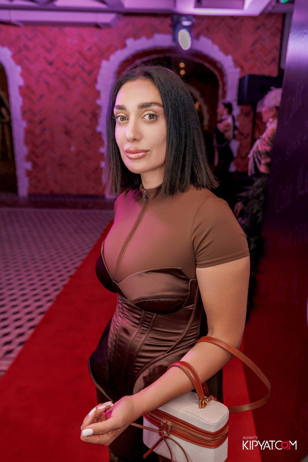 ОФИЦИАЛЬНОЕ ОТКРЫТИЕ CAFE LEFFE. КИПЯТКОМ АЛМАТЫ!