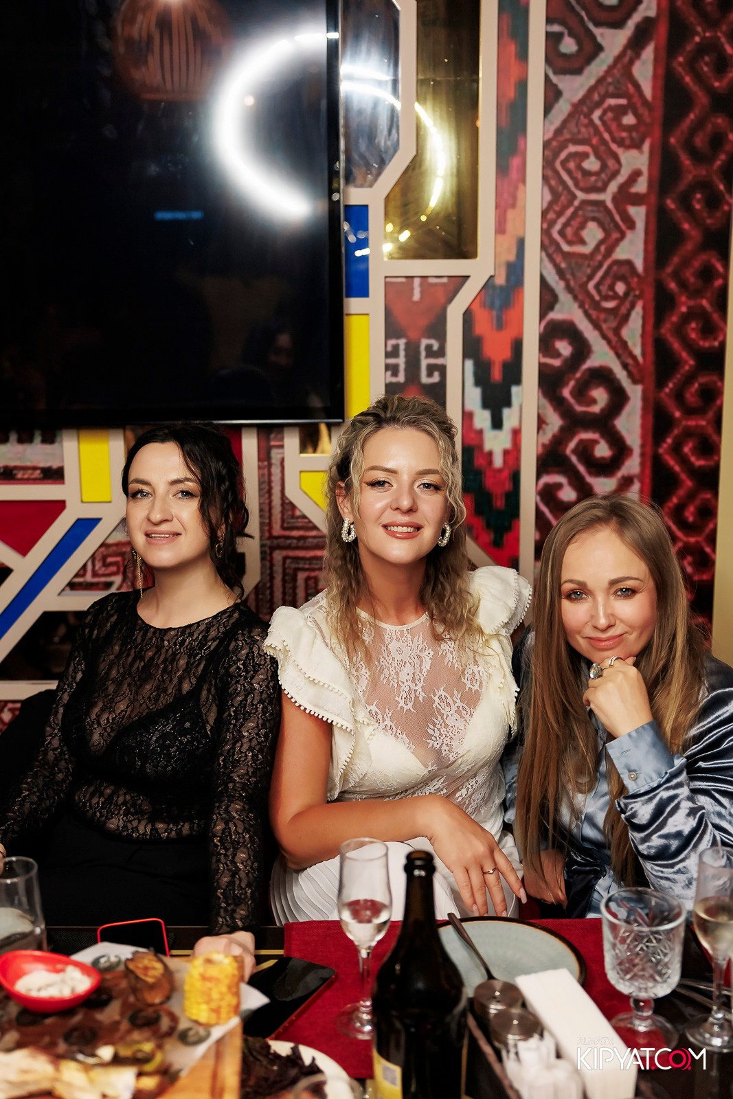 ЗАЯ, НА БИС. КИПЯТКОМ АЛМАТЫ! Фотосъемка мероприятий в Алматы