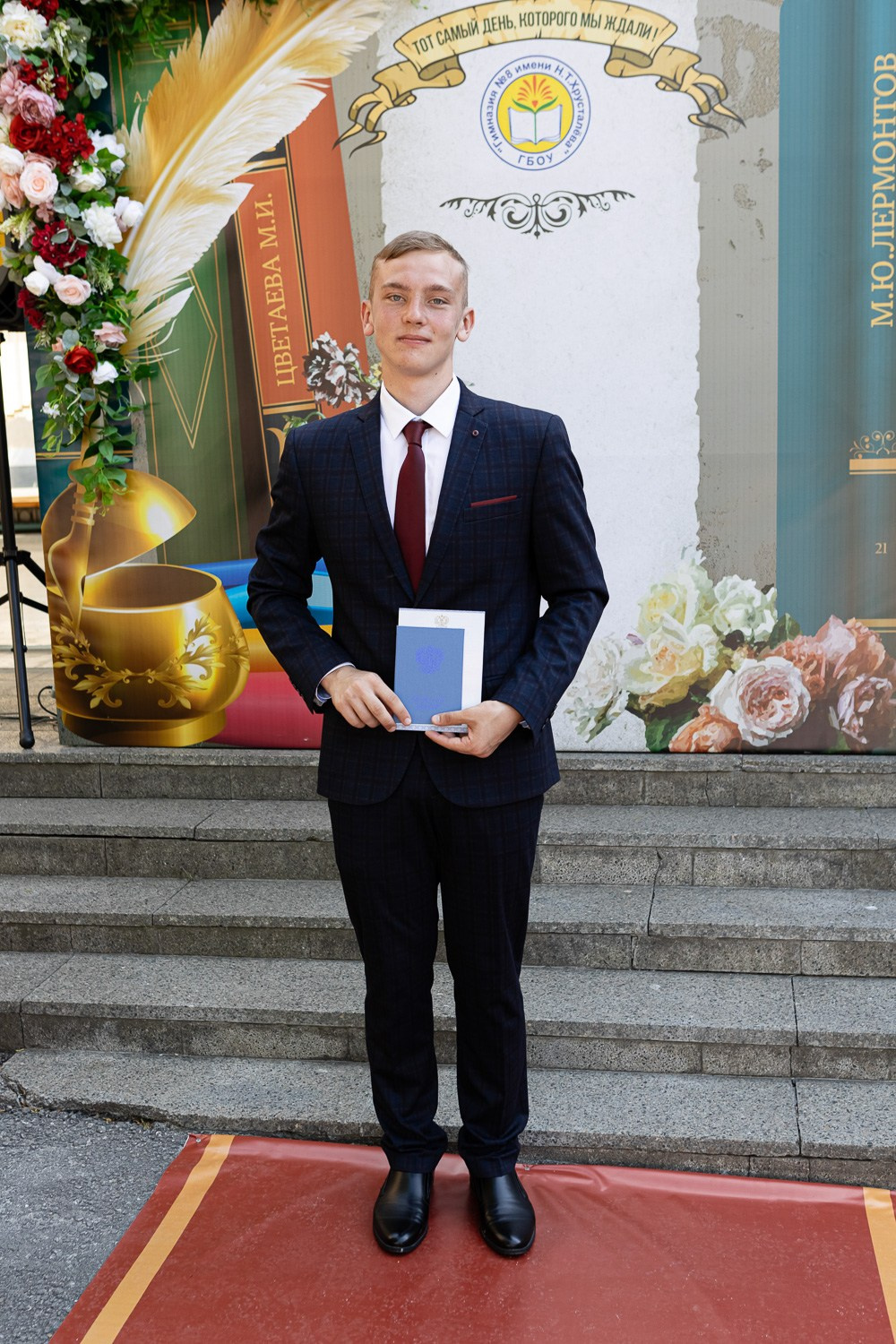 Фотосъёмка выпускного в школе. Свадебный фотограф, фотосъемка в Крыму, Севастополе, Симферополе, Ялте