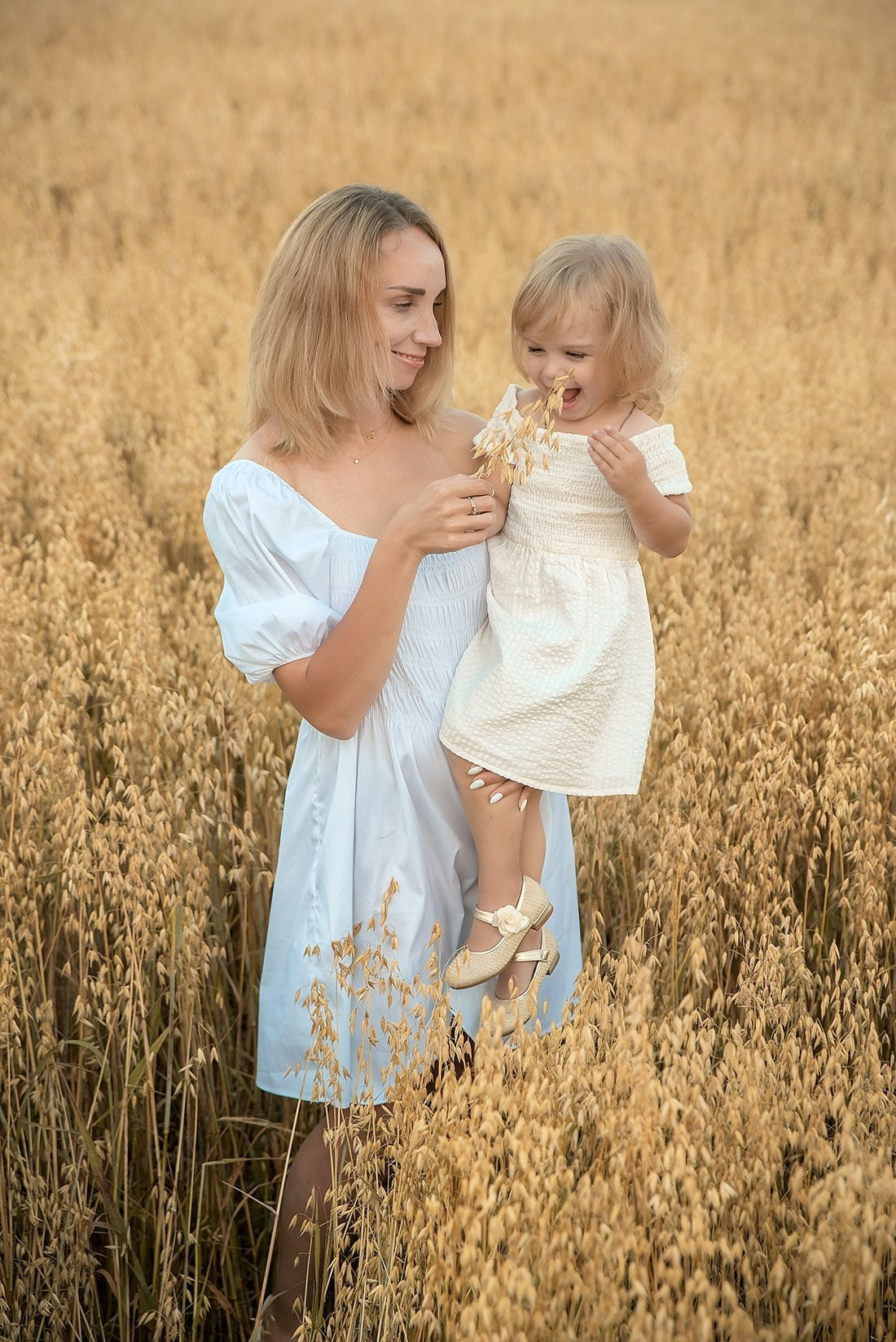 Семейные. Контакты