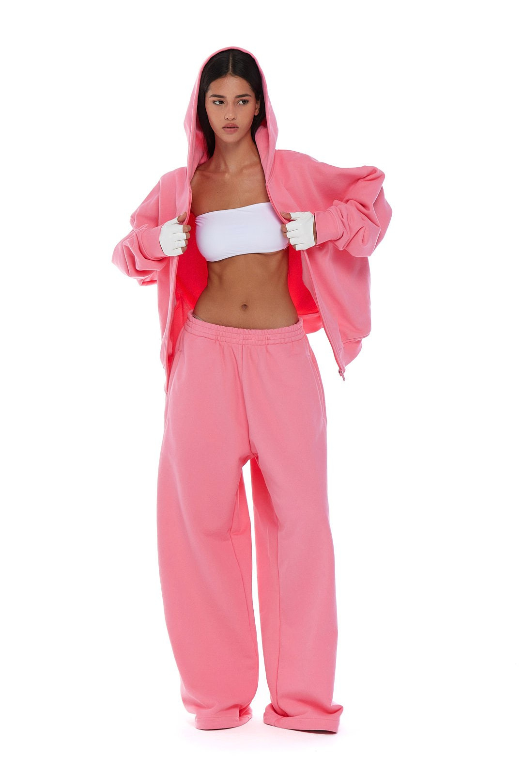 Out Of Reach '24. Фотограф для брендов