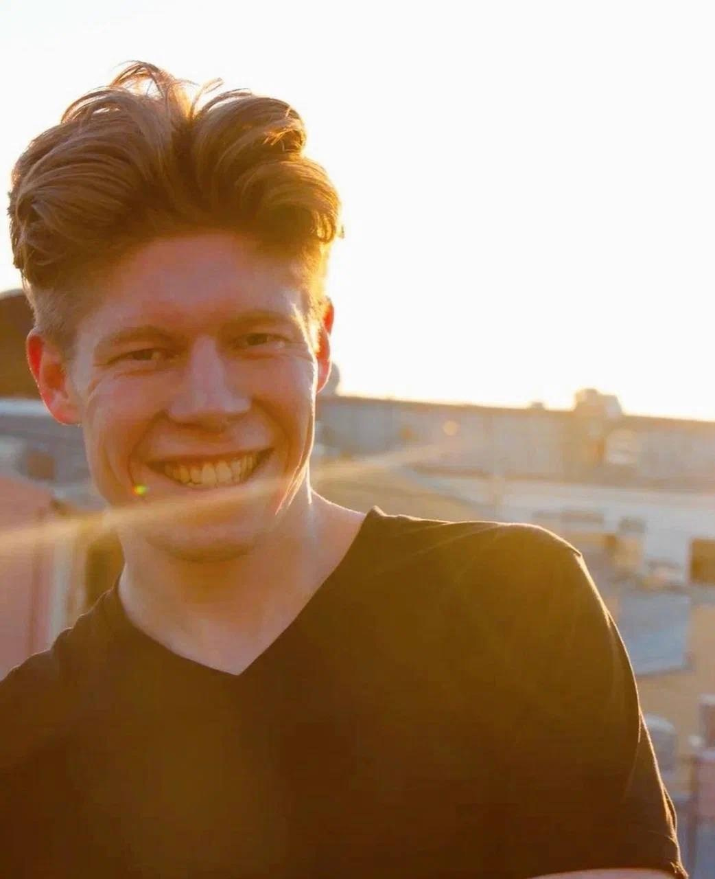 Осень. Костюмер, художник кино и телевидения в спб