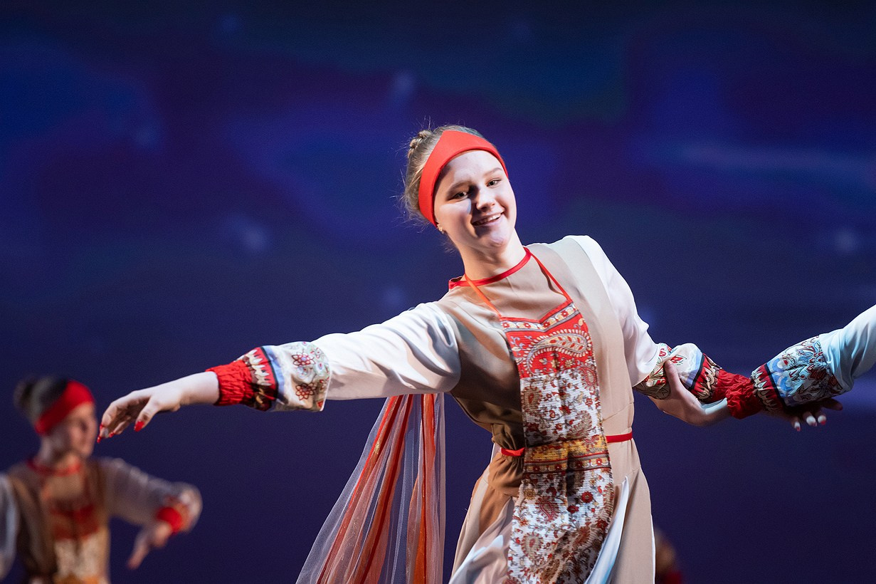 15 сентября, концерт БКЗ. Золотое яблочко