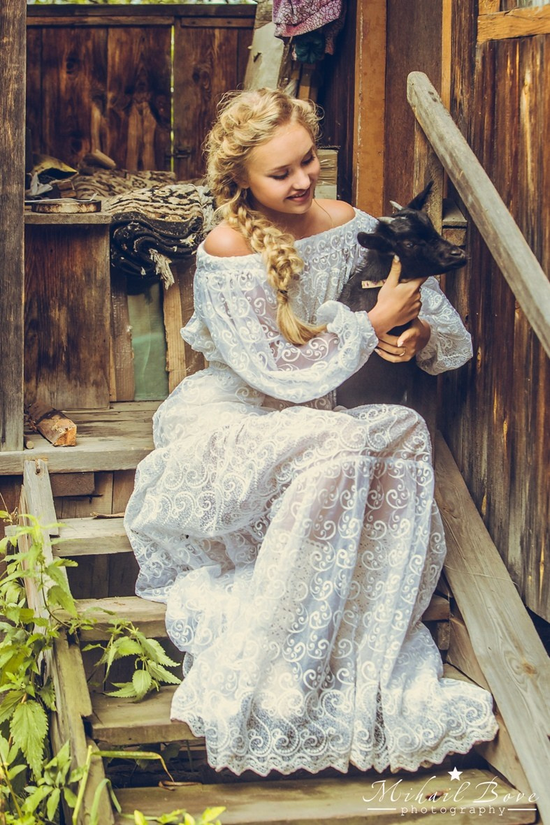 Сьемки в деревне. Фотограф для маркетплейсов Михаил Бове