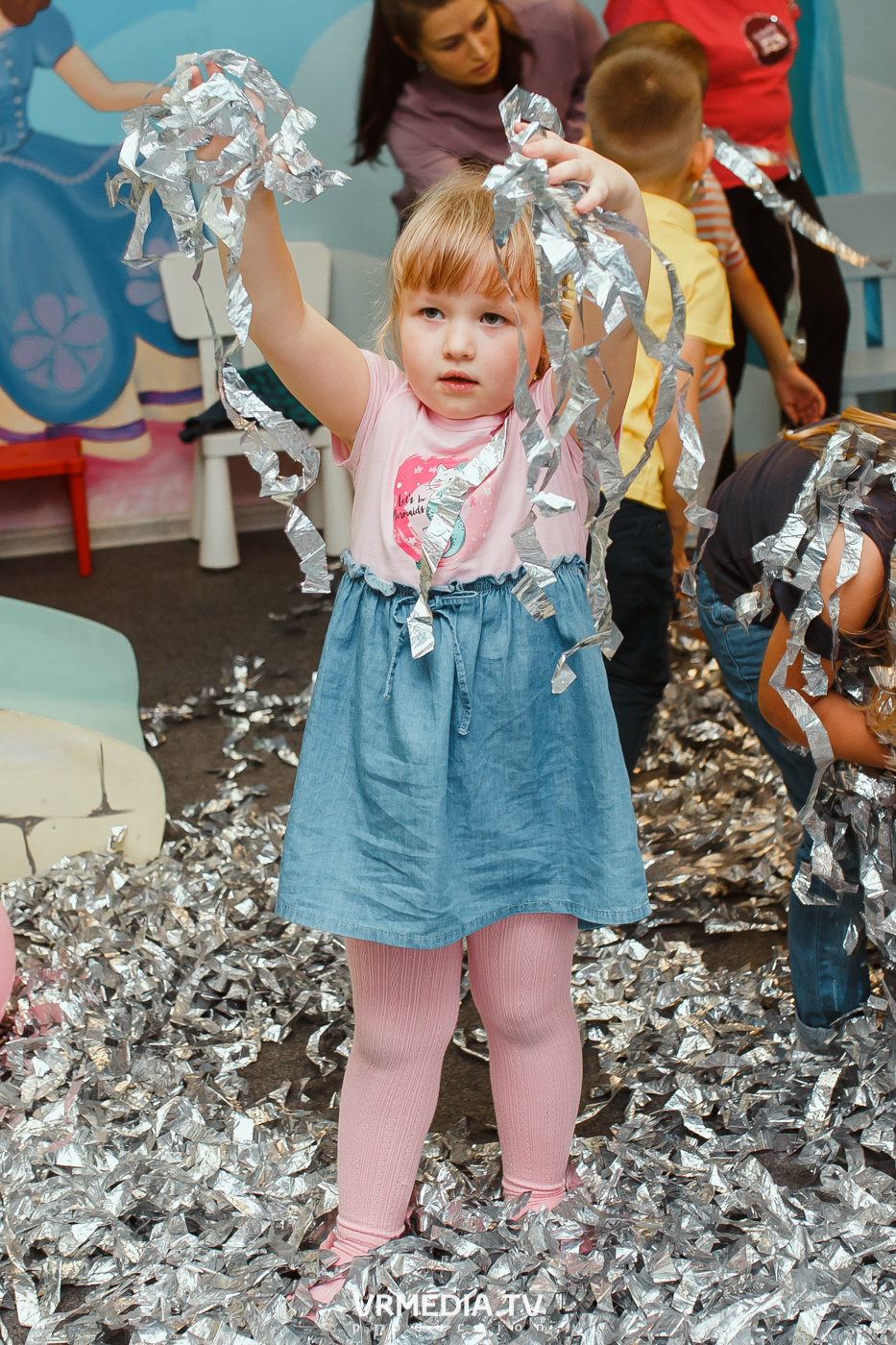 День рождения в «АкунаМатата»