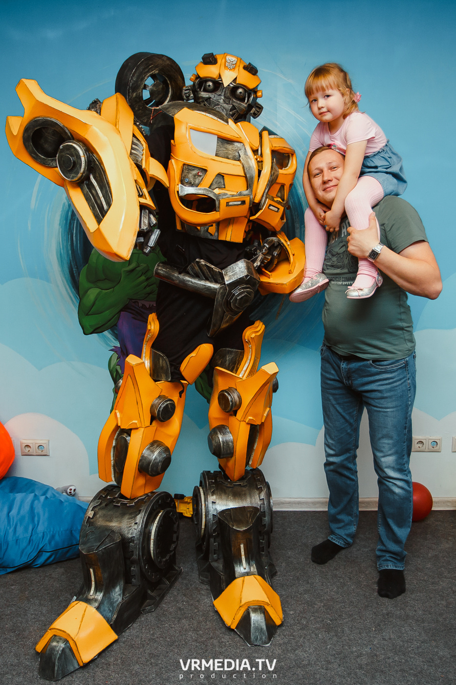 День рождения в «АкунаМатата»