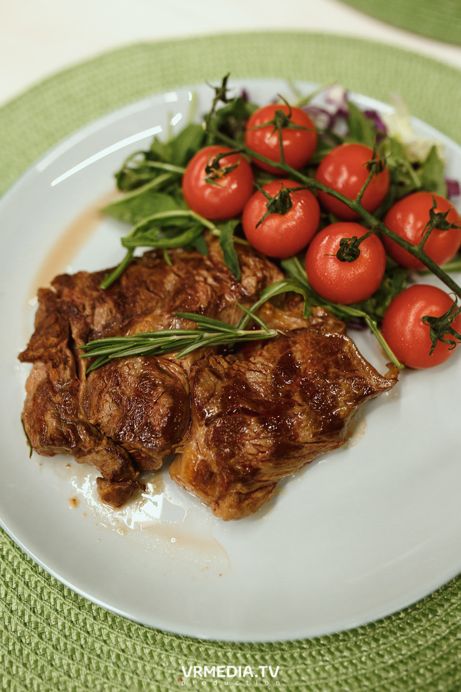 Кулинарная студия «Артишок». Битва столов: Барберы GoodMan — жарят мяс