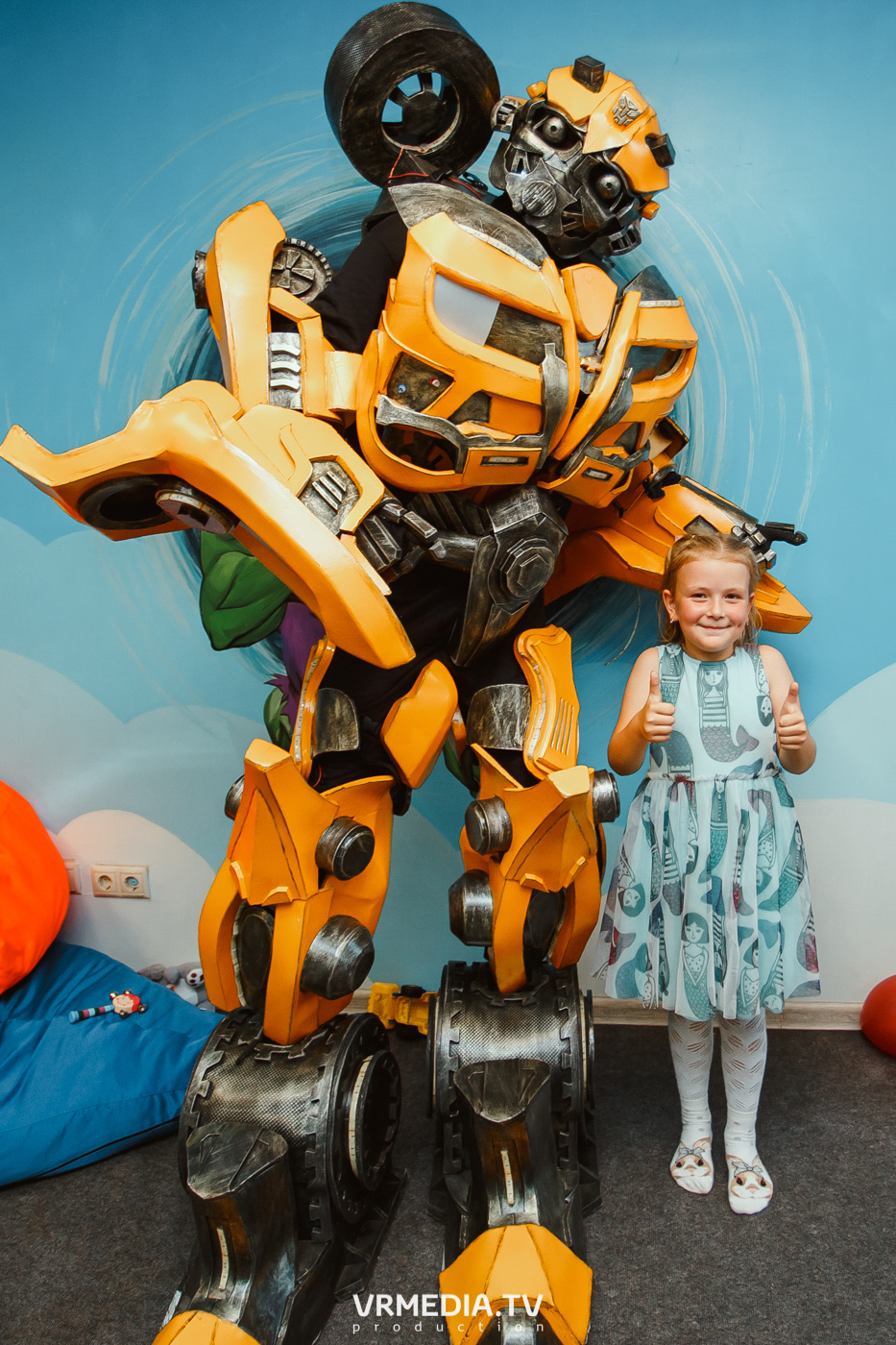 День рождения в «АкунаМатата»