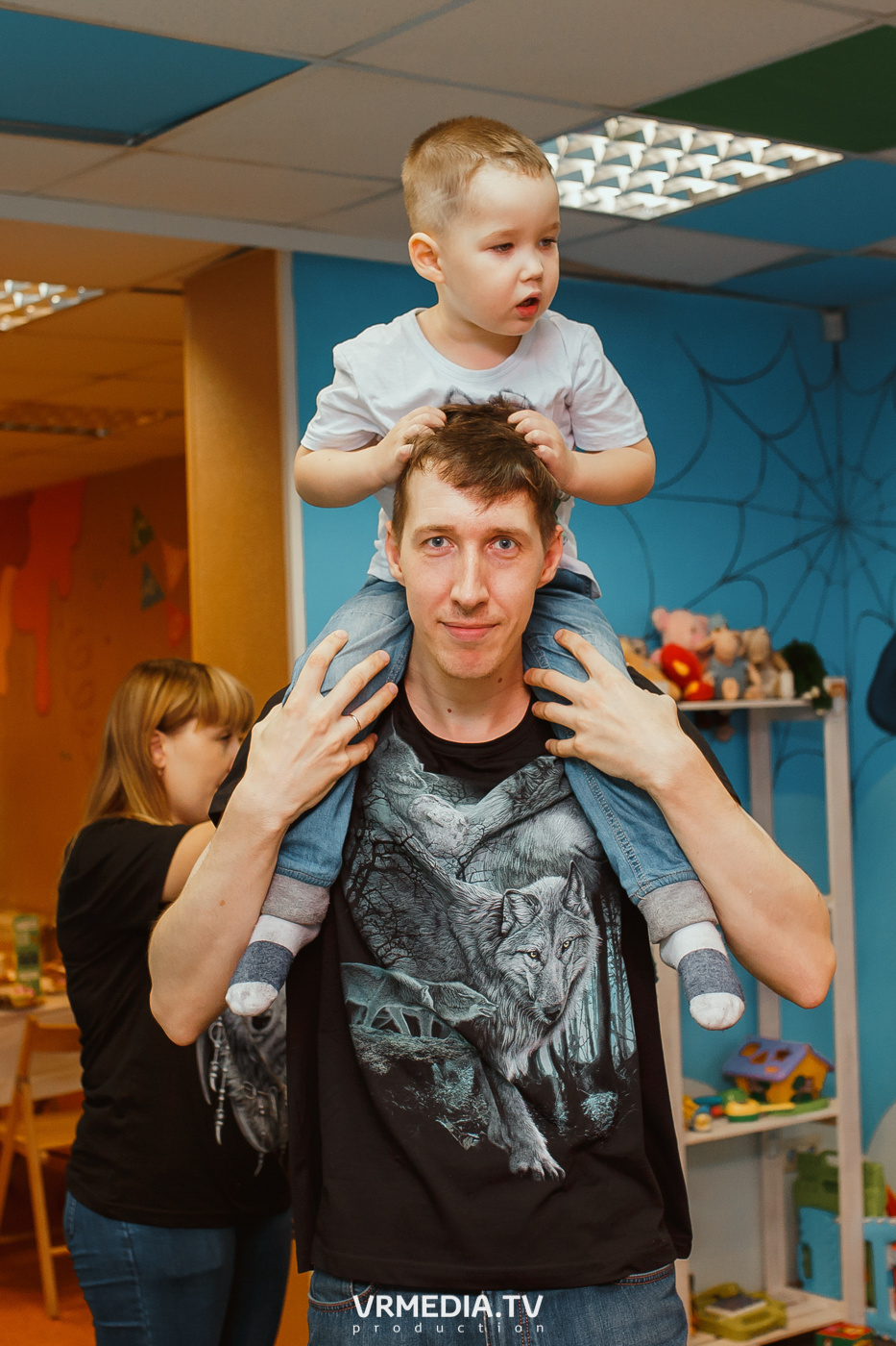 День рождения в «АкунаМатата»