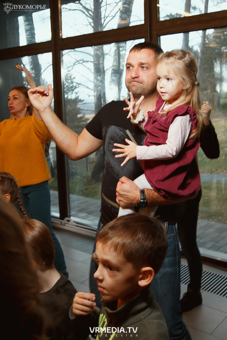 Трансформеры в эко-отеле «Лукоморье»