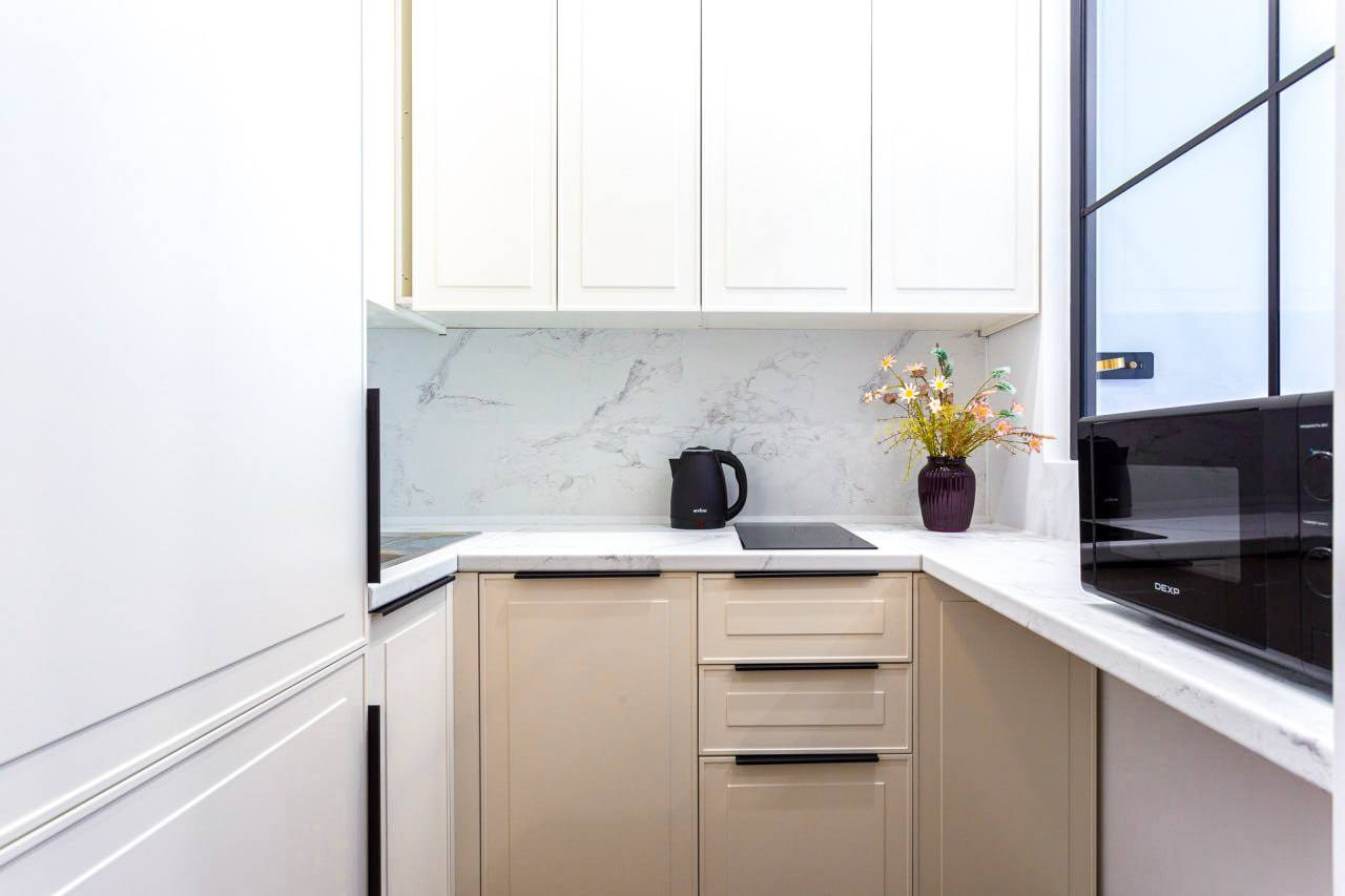 Стильная квартира для отдыха в ЖК бизнес класса с собственным бассейном!. Квартиры посуточно, длительно в Сочи, LARA APART GROUP