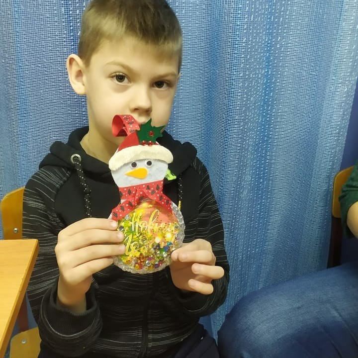 Мастер-класс от клуба «Родник»: создаем новогоднее настроение вместе!