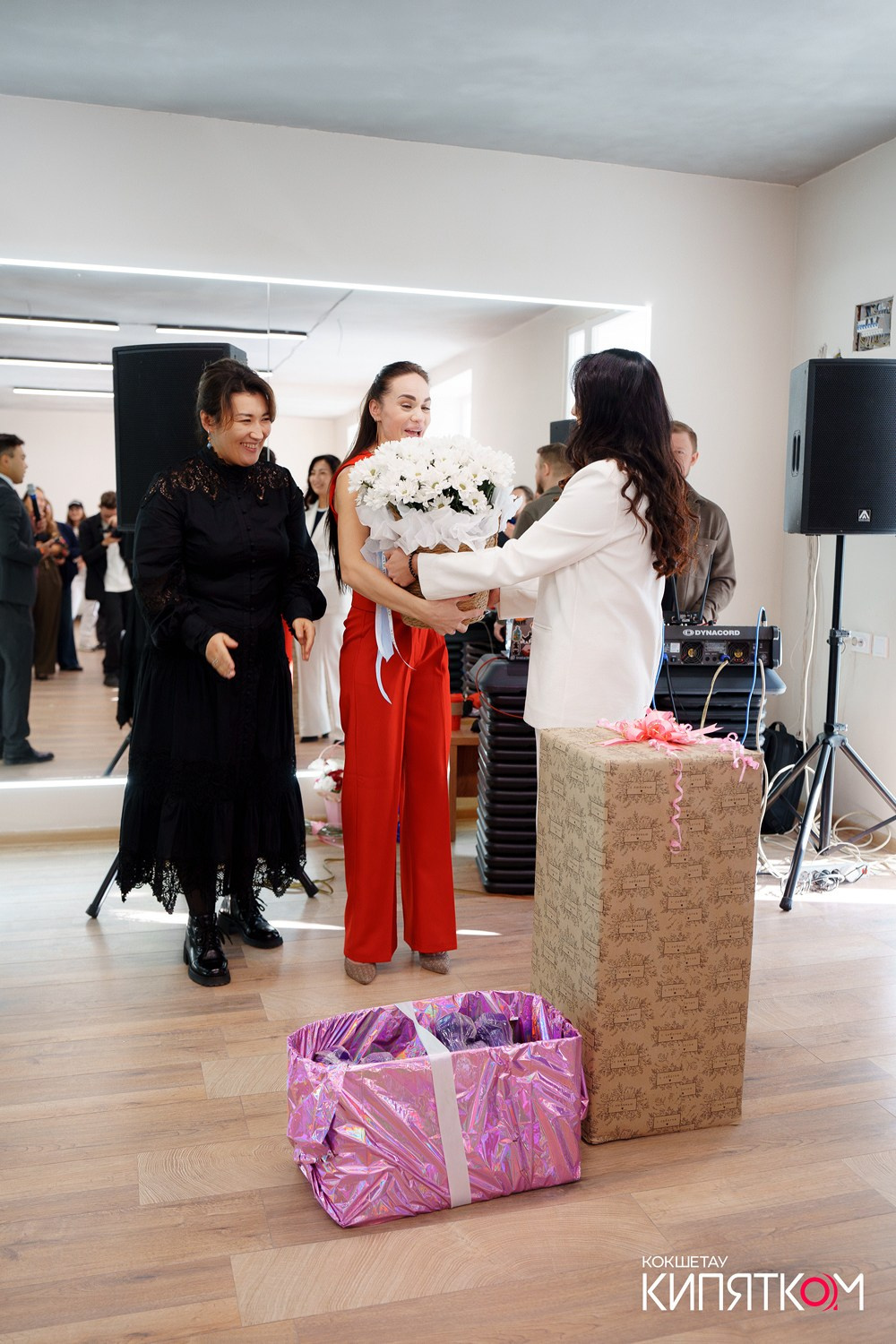 JUFIT ФИТНЕСС ЗАЛ. КИПЯТКОМ КОКШЕТАУ