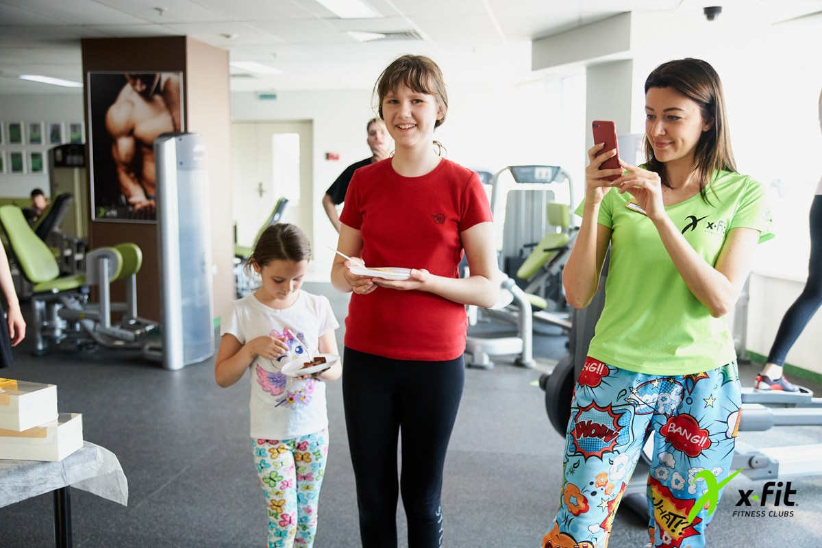 Репортаж: День Рождения X-Fit в Новосибирске. Репортажный и женский фотограф в Новосибирске
